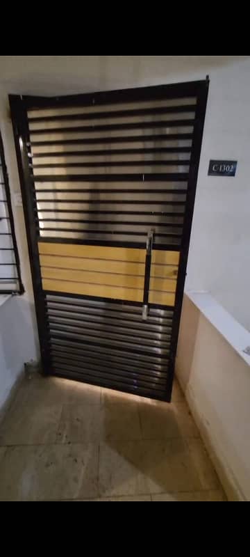 GOHOR TOWER FLAT FOR RENT IN GULSHAN E IQBAL 13E