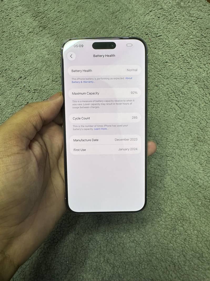 Apple iPhone 15 Pro Max 5