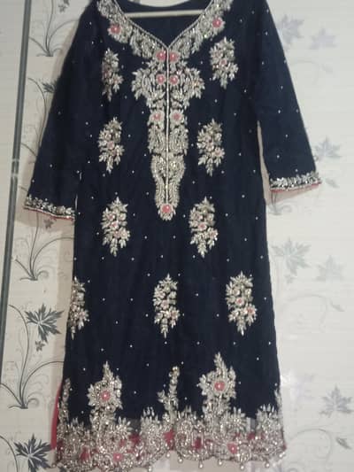 Party wear
