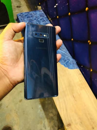 sumsung note 9 6 gb ram 128 gb memory