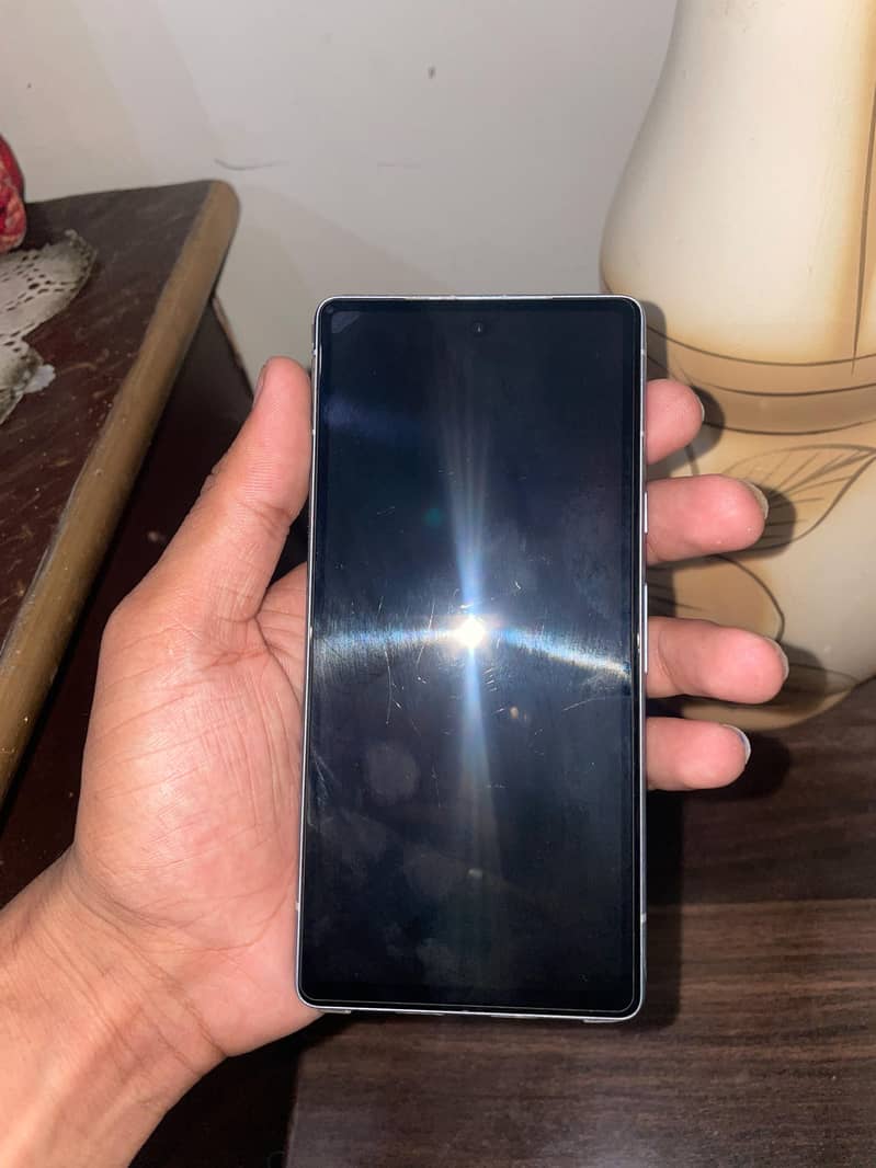 Google Pixel 7a 1