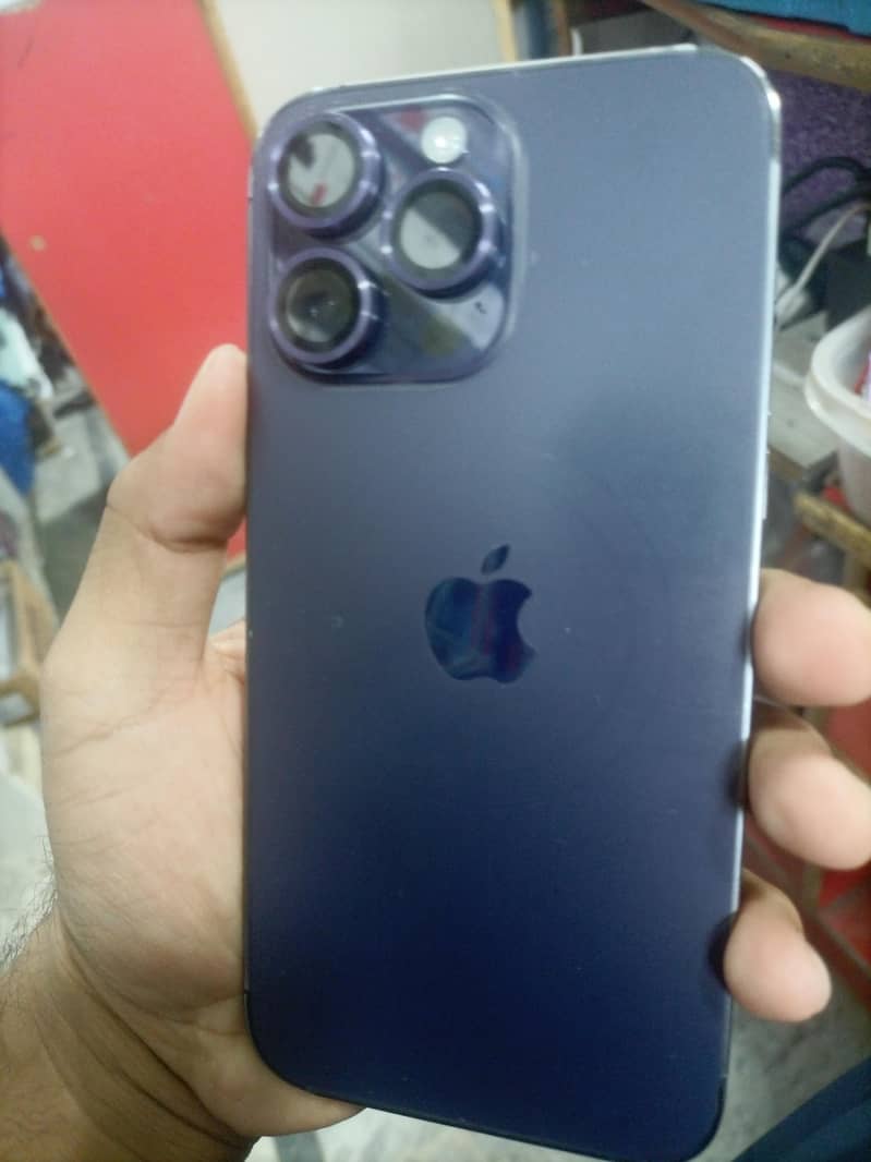 Apple iPhone 14 Pro Max 2