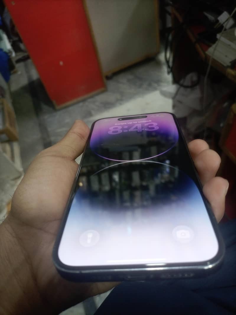 Apple iPhone 14 Pro Max 3