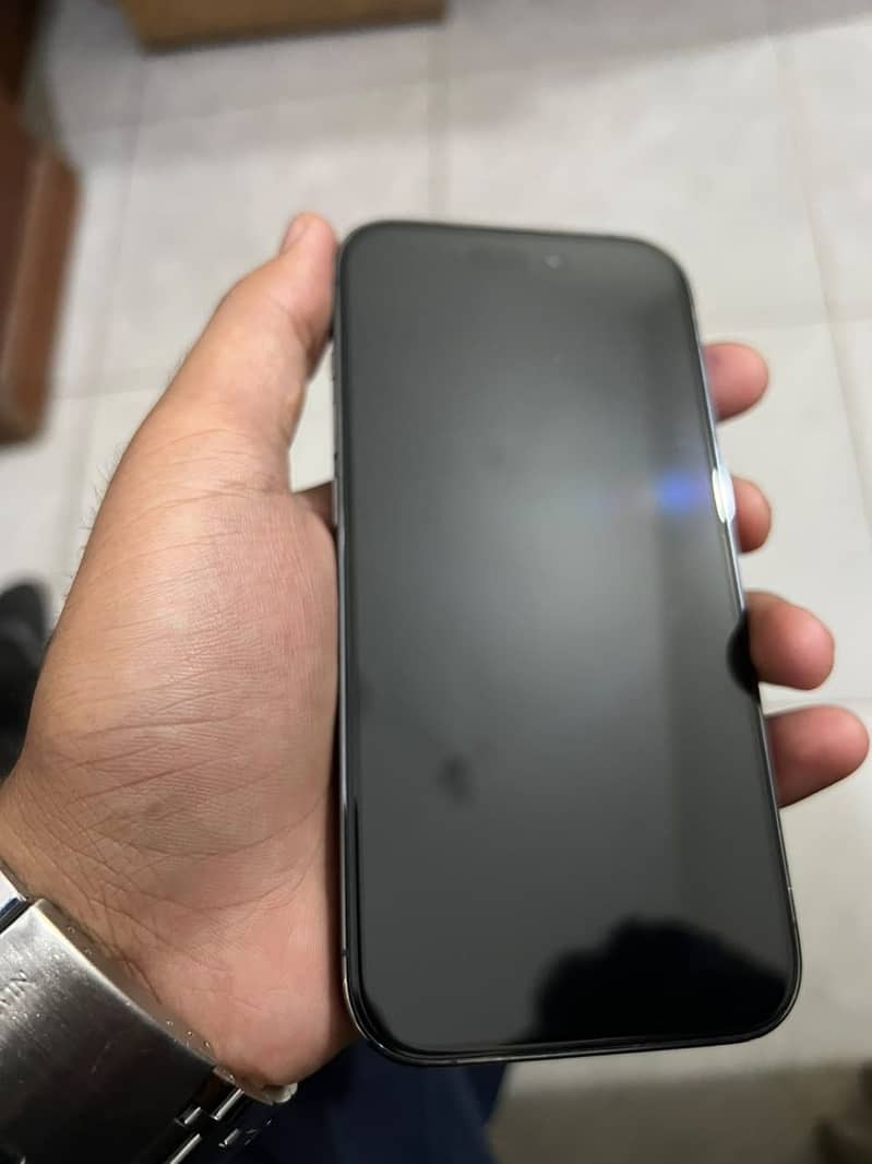 Apple iPhone 14 Pro 4