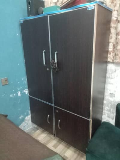 dresser