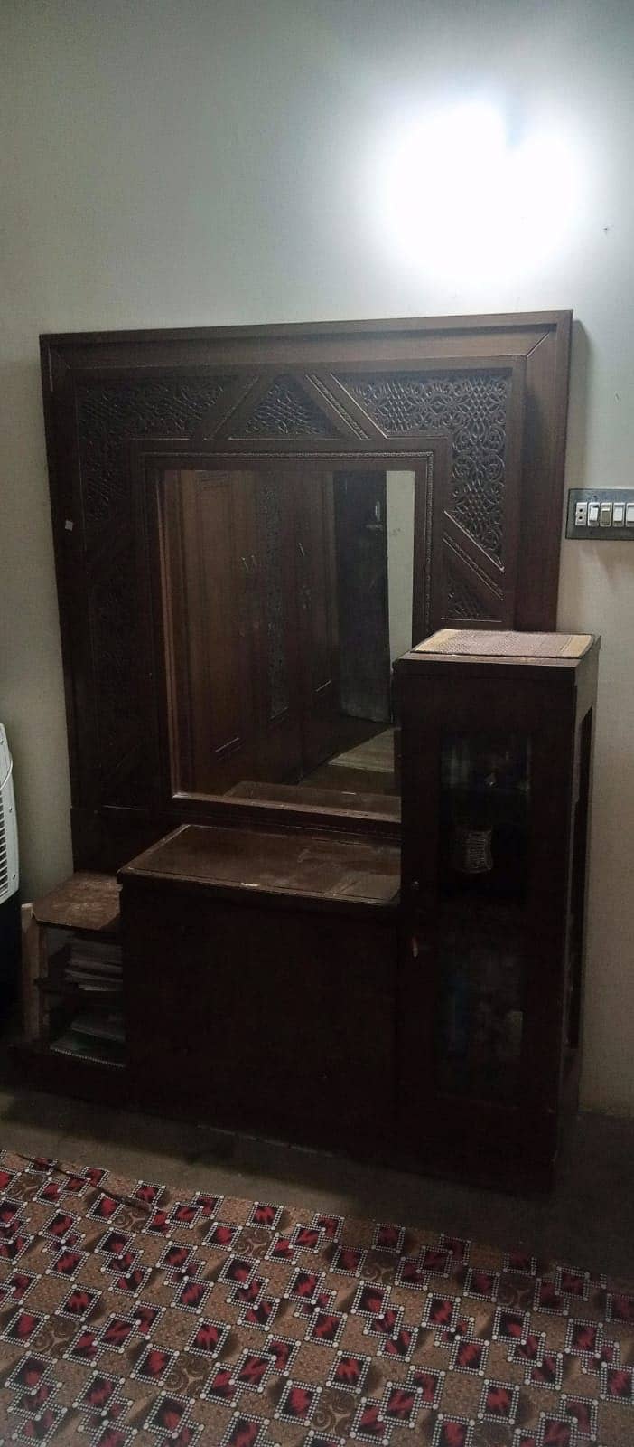 Dressing table 3
