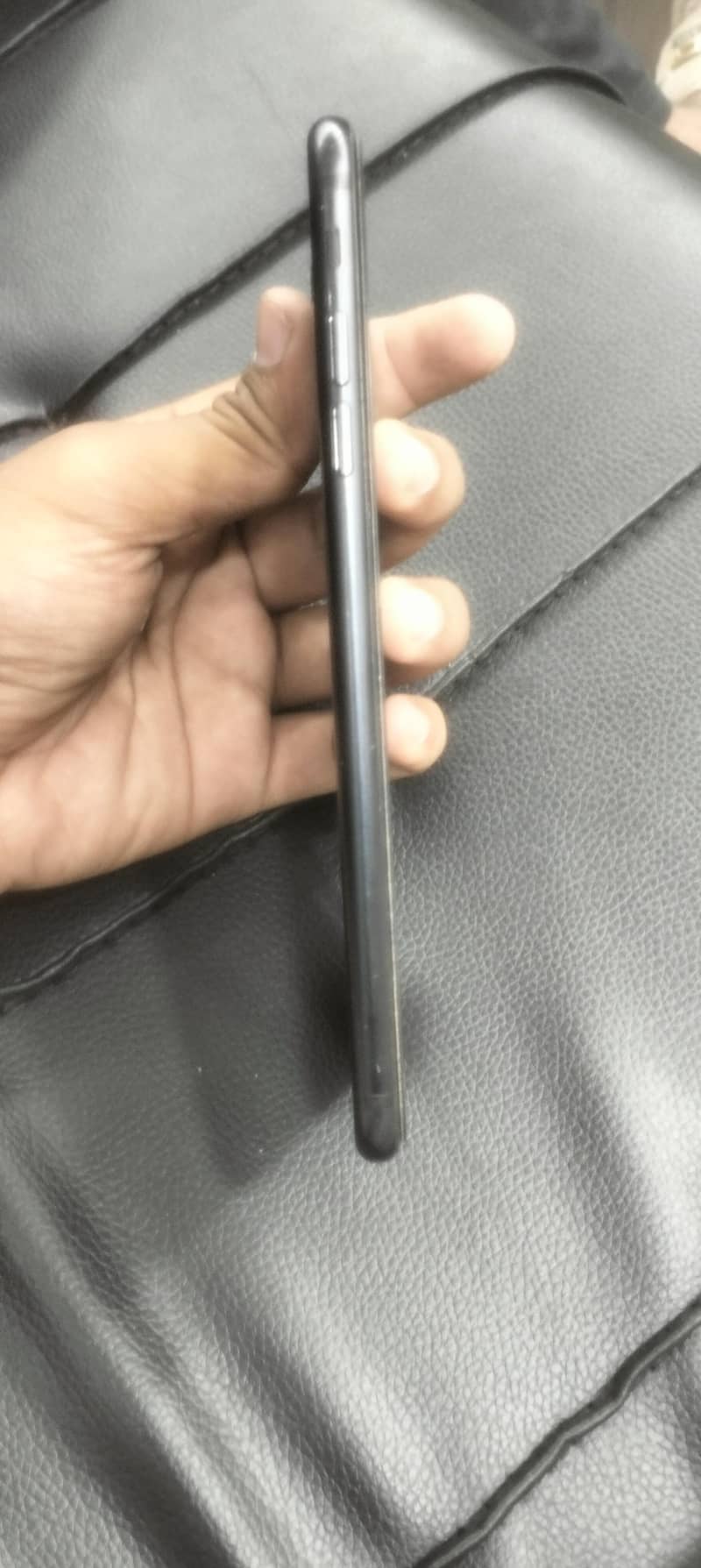 Apple iPhone 7 Plus 1