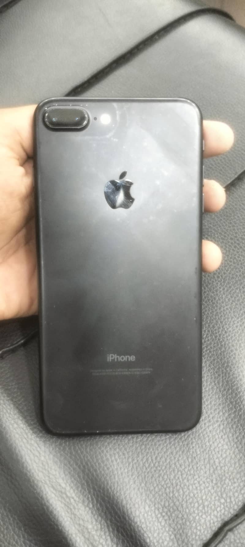 Apple iPhone 7 Plus 3