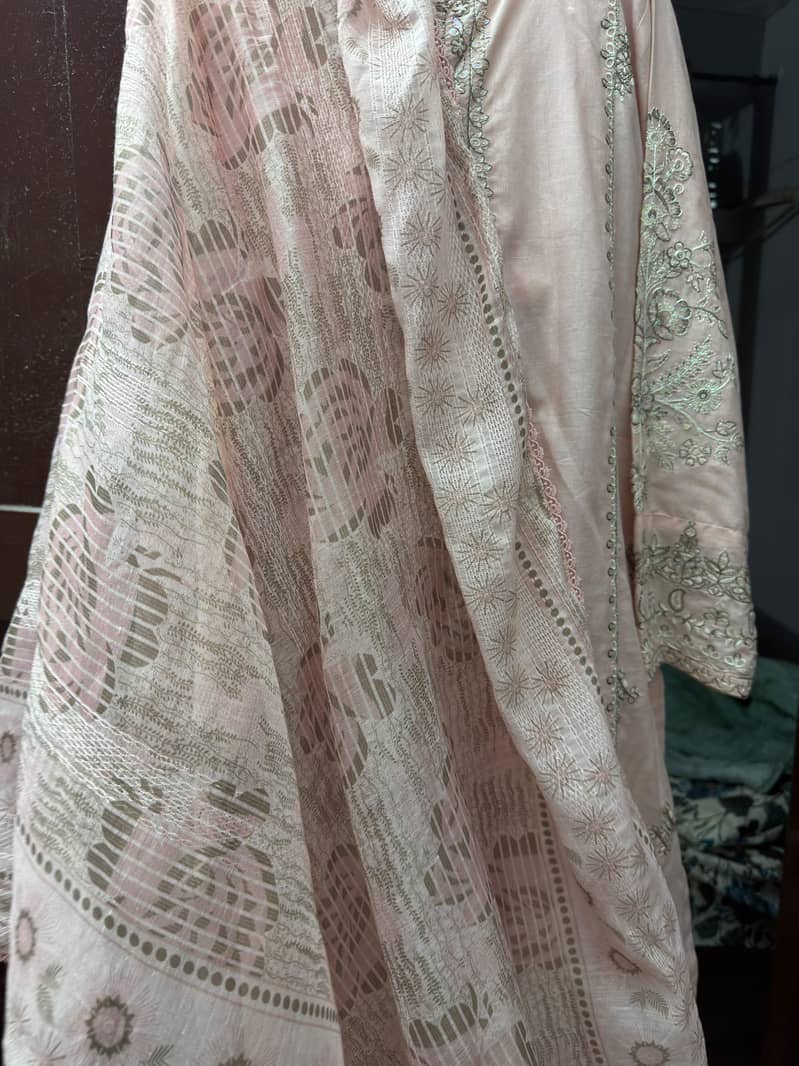 dresses 17