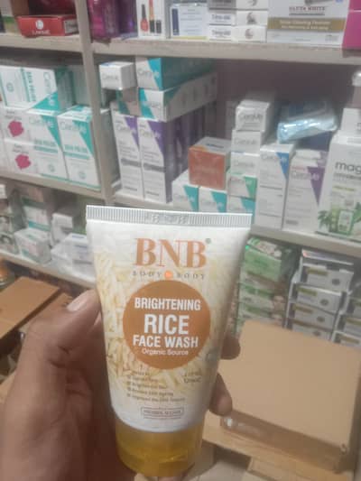 BNB Face Wash Rice 120ml