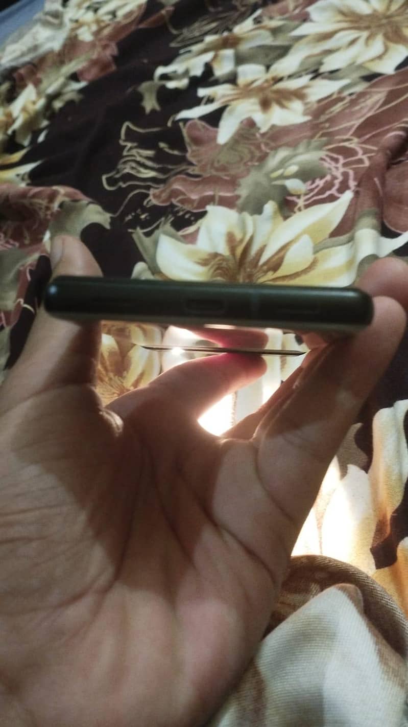 Google Pixel 6a 1