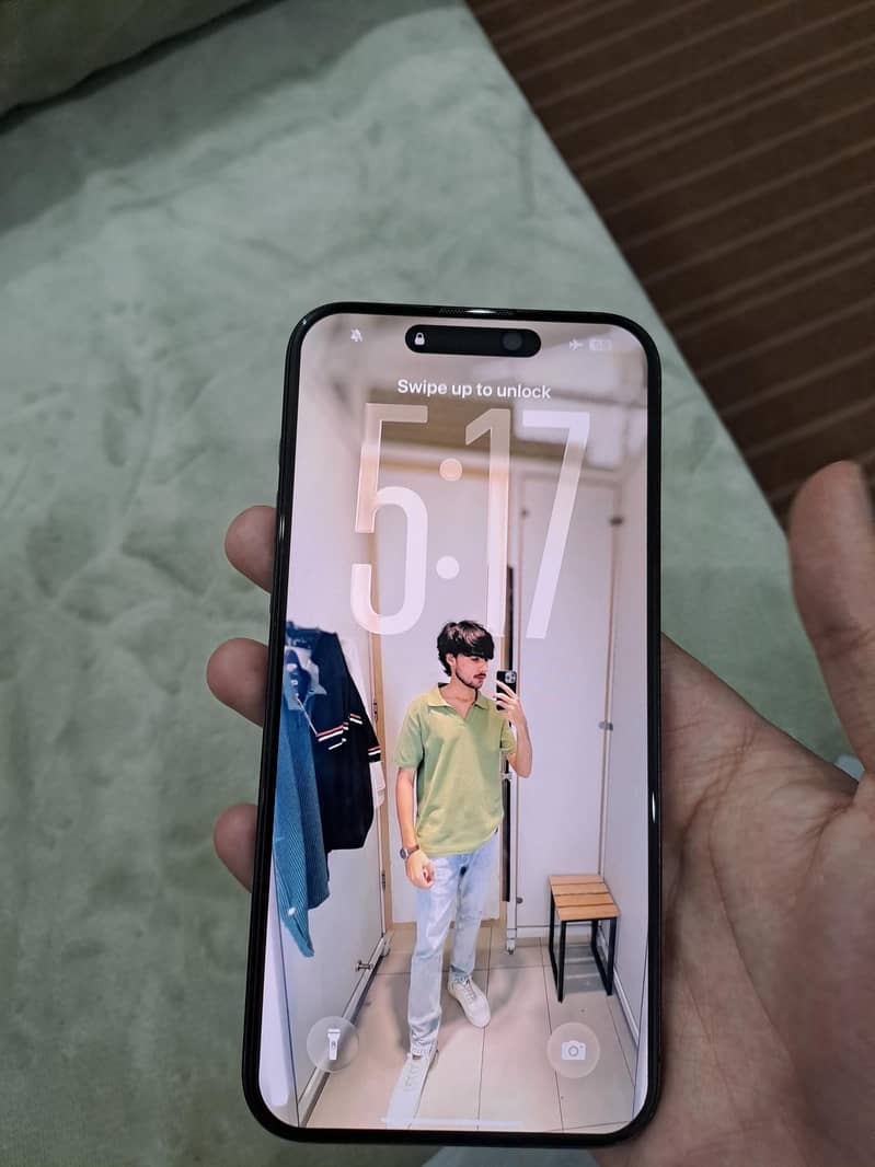 Apple iPhone 15 Pro Max 1