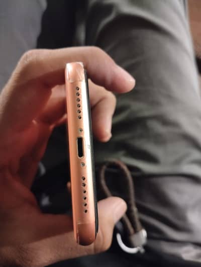 Apple iPhone XR 10/9 condition
