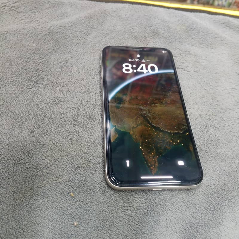 Apple iPhone X 1