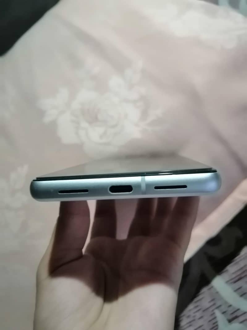 Google Pixel 7 2