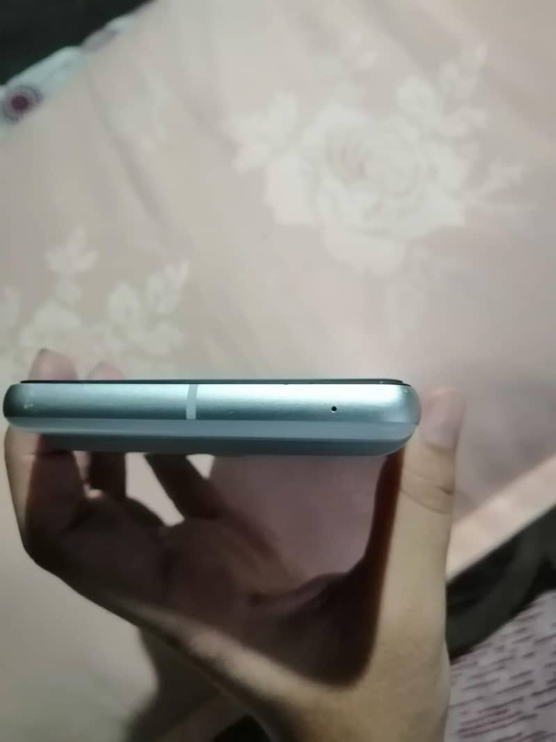 Google Pixel 7 3