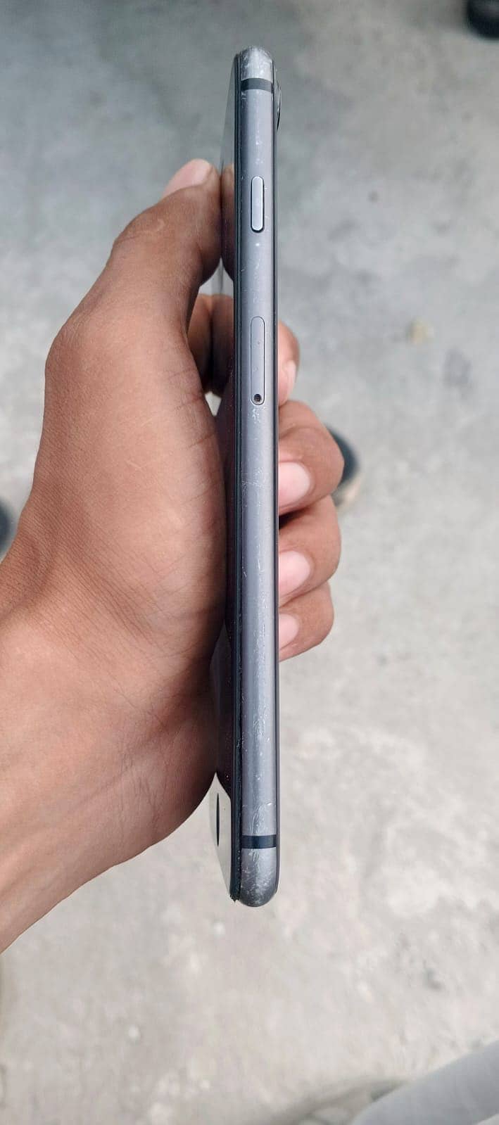 Apple iPhone 8 Plus 1