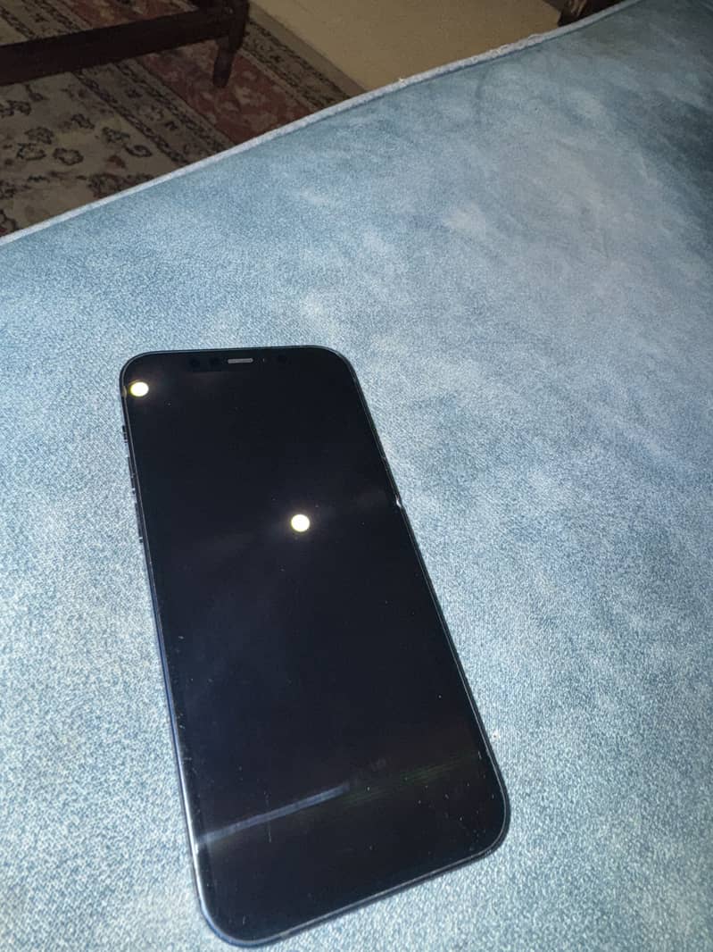 Iphone 12 4