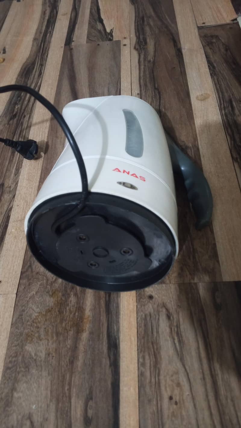 Ellectric Kettle 2