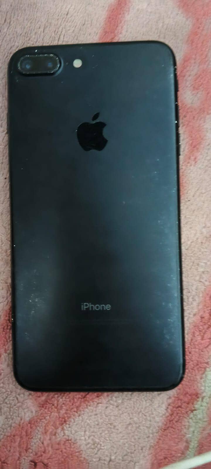 Apple iPhone 7 Plus 0