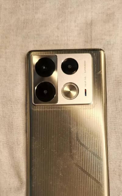 Infinix Note 40 Pro