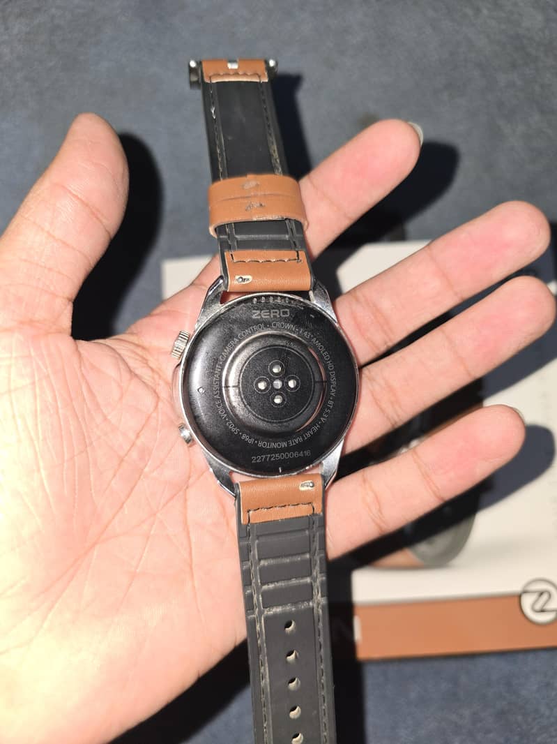 Crown Smart Watch 4