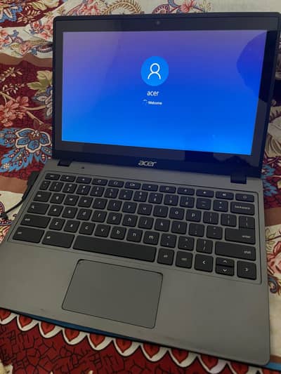 Acer laptop Chromebook 4/128