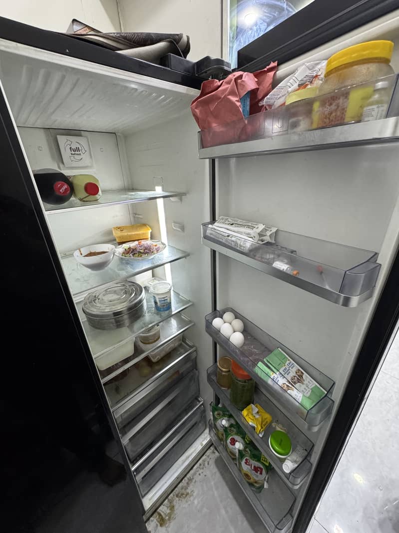 DAWLANCE FRIDGE 2