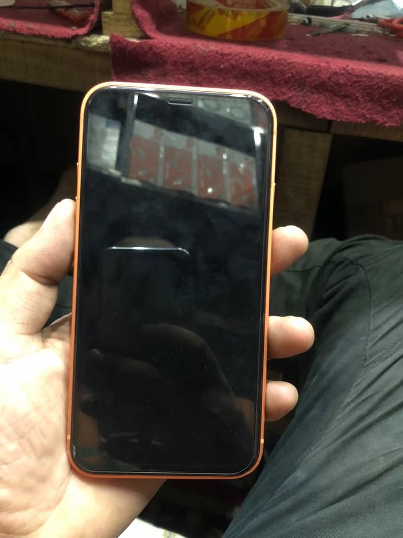Apple iPhone XR 5