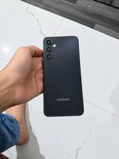 Samsung  A05s with box block