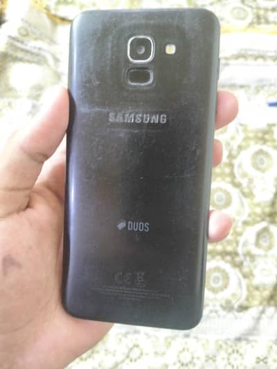 Samsung J6