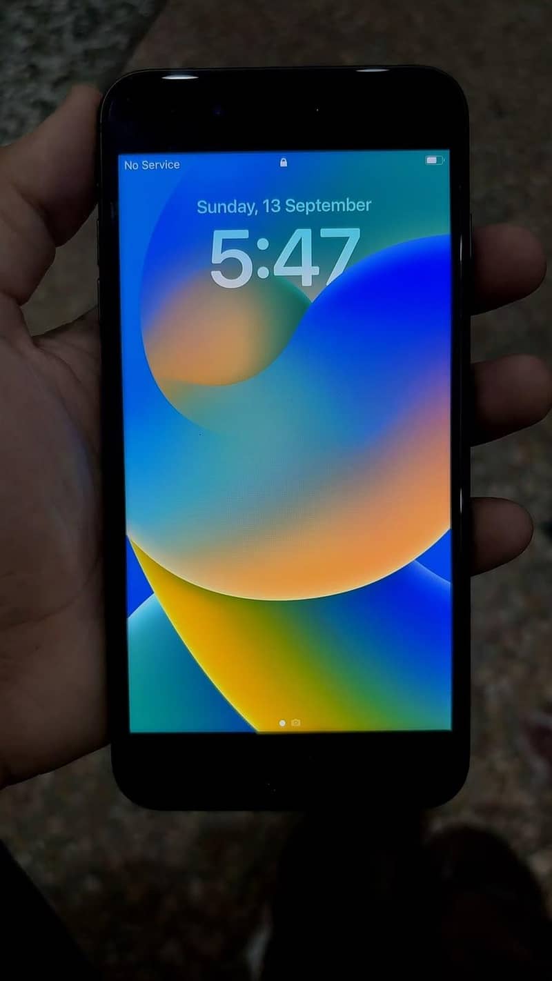 Apple iPhone 7 Plus 1