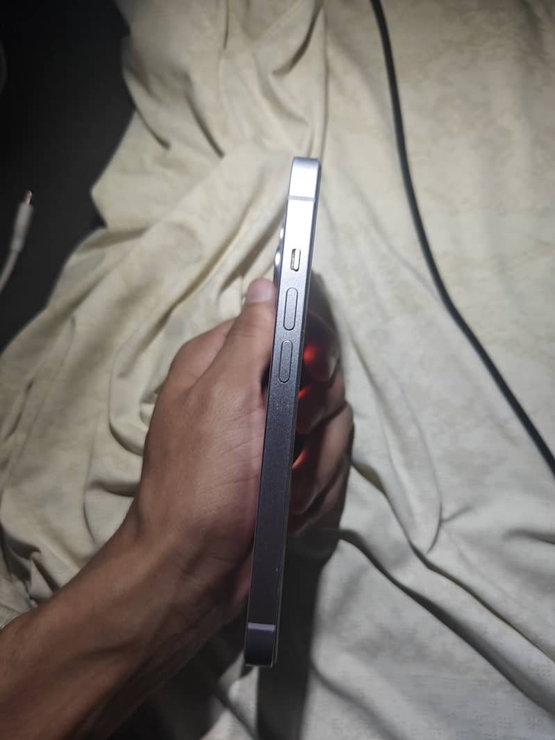 Apple iPhone 14 1