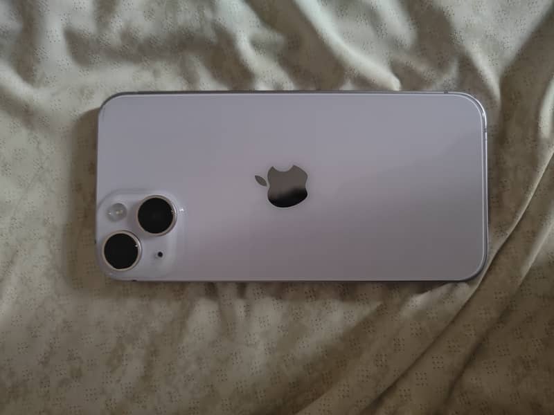Apple iPhone 14 3