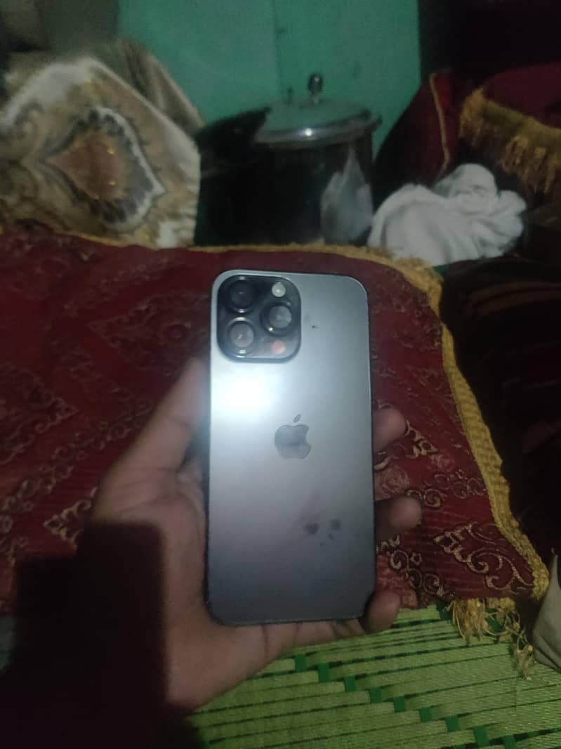 Apple iPhone 14 Pro Max 2