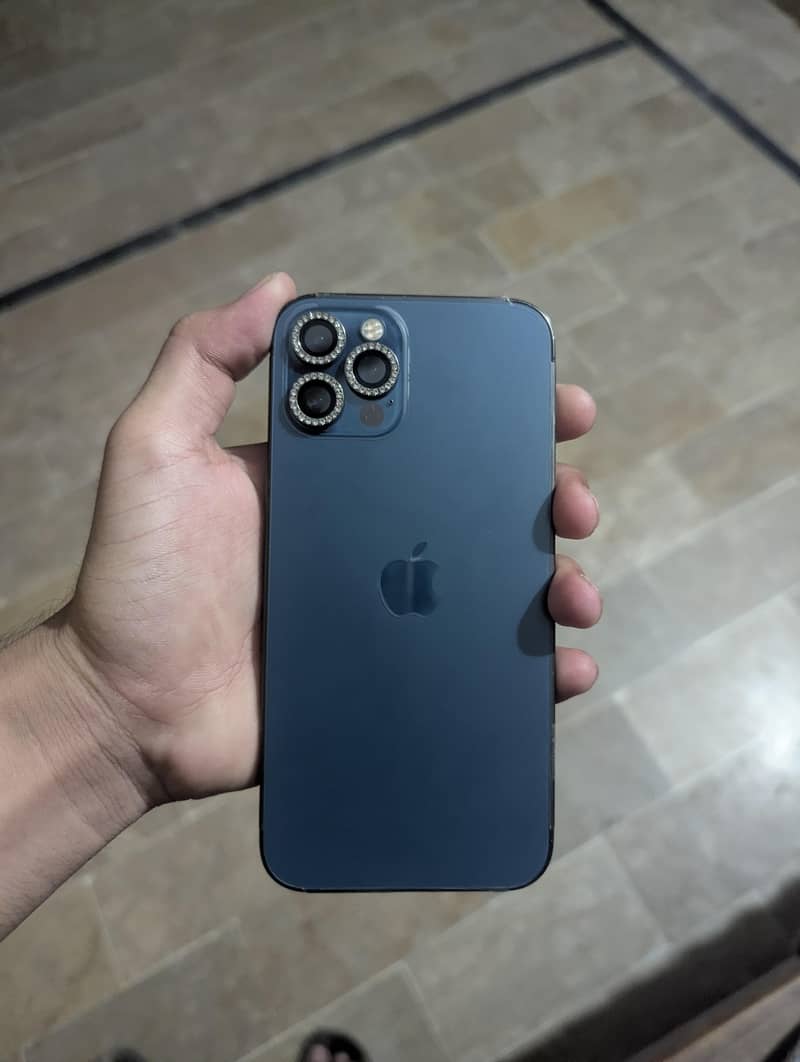 Apple iPhone 12 Pro 0