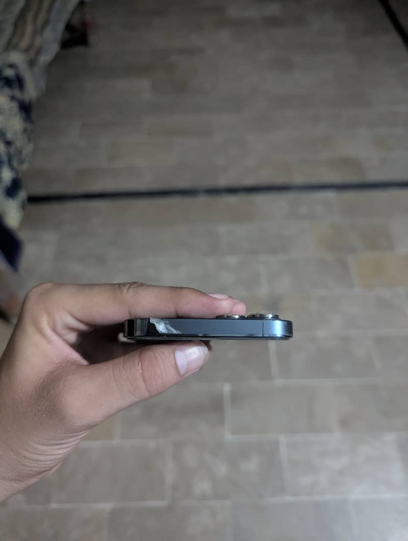 Apple iPhone 12 Pro 2