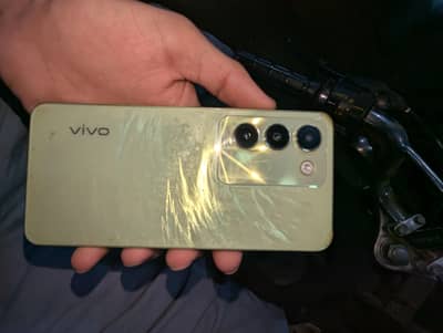 Vivo Y100