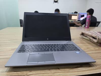 HP ZBook 15 G5 – Core i7 8th Gen / 16GB / 256GB SSD / 4GB Quadro