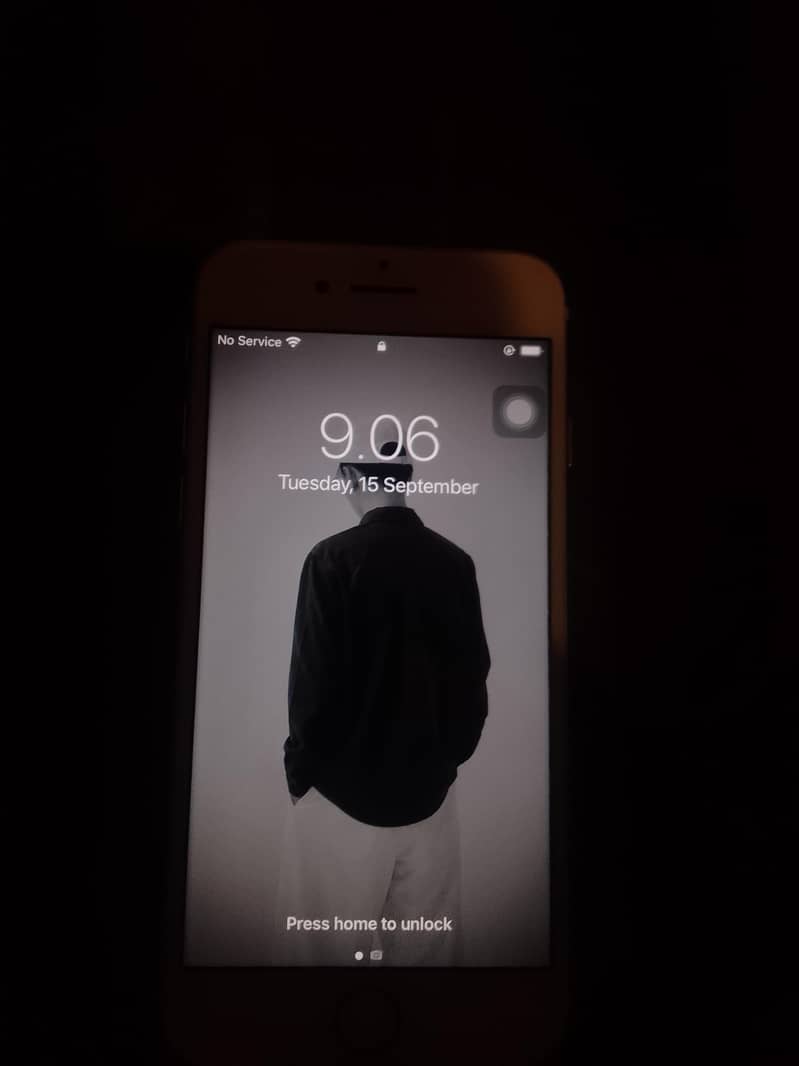 Apple iPhone 7 4