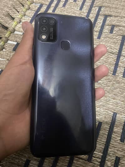 Infinix Hot 11 Play