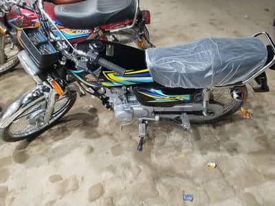 Honda CG125 Black