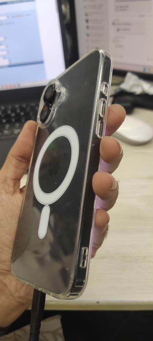 Apple iPhone 16 Plus 5