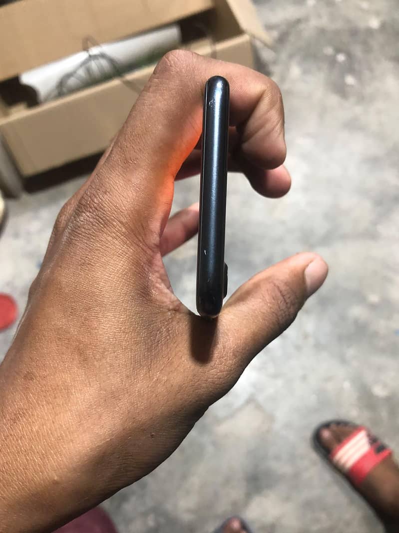 Apple iPhone 7 4