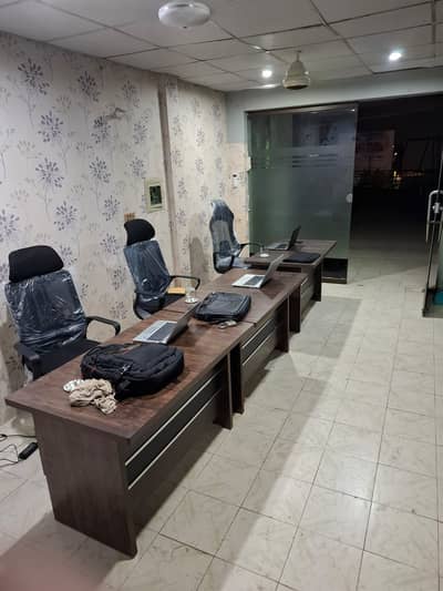 Daytime Co-Working Office Space Available – Wapda Town Lahore | 3 Seat