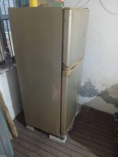 Dawlance fridge