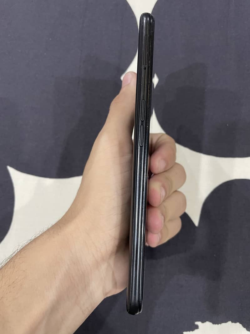 OPPO A76 5