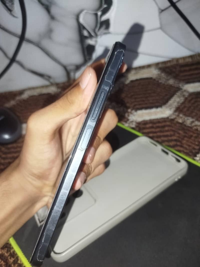 Realme C71 1