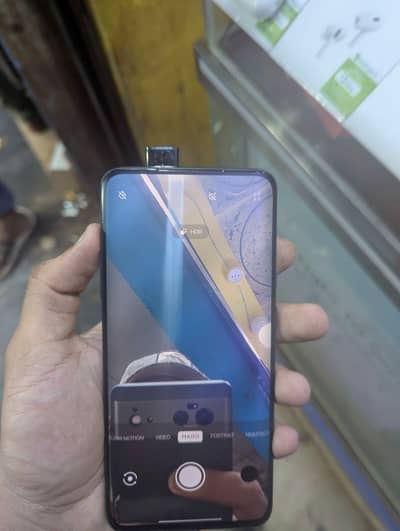 One Plus 7T Pro