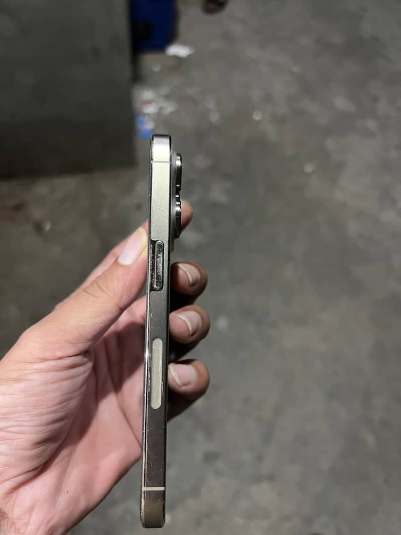 Apple iPhone 14 Pro 5